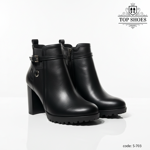 Boot S-703
